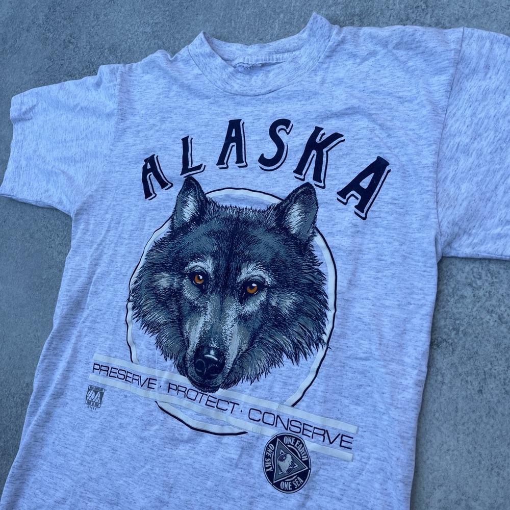 Vintage 1991 Grey Navy Blue Alaska Wolf Graphic Logo Single Stitch T-Shirt